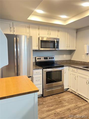 Building Photo - 15911 E Dakota Pl