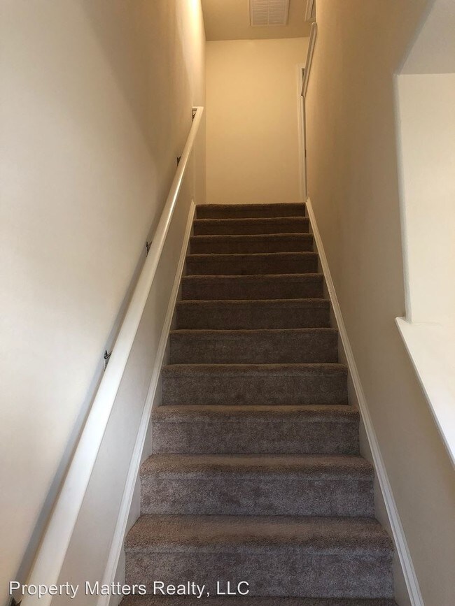 Building Photo - 4 br, 2.5 bath House - 1624 Allegheny Drive