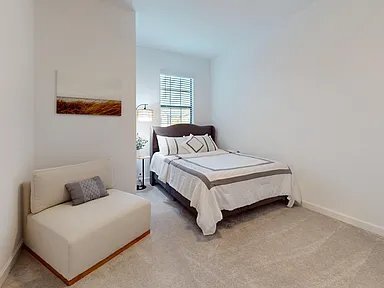 Building Photo - 15126 Sunny Day Dr