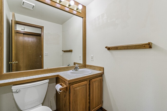 Building Photo - 4521 186th Ave SE