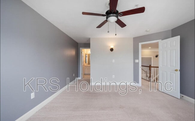 Building Photo - 159 Sanford Ferry Ct