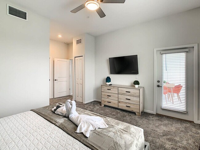 Building Photo - 1199 Drop Ln