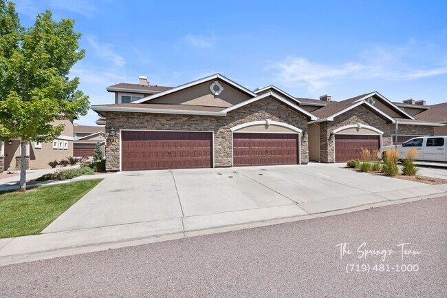 Building Photo - 740 Brambleberry Hts