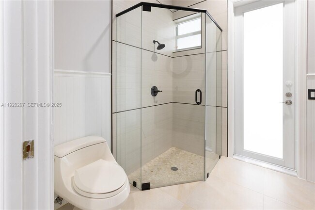 Building Photo - 7440 SW 170th Terrace