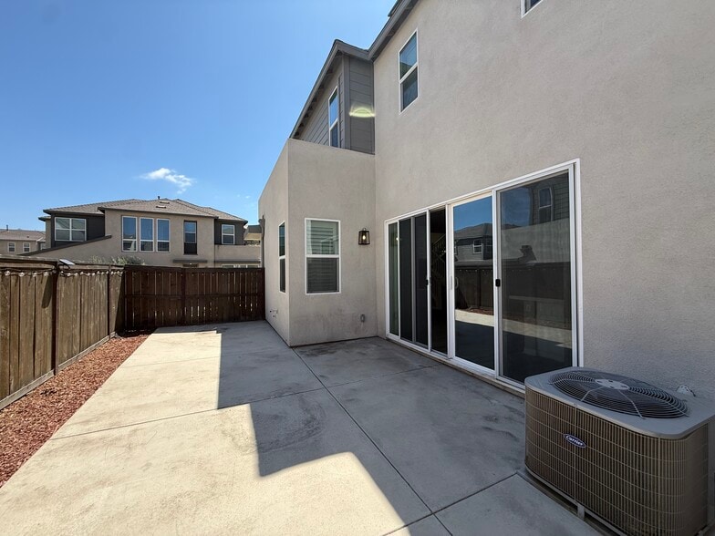 Building Photo - 1767 Whitmore Loop