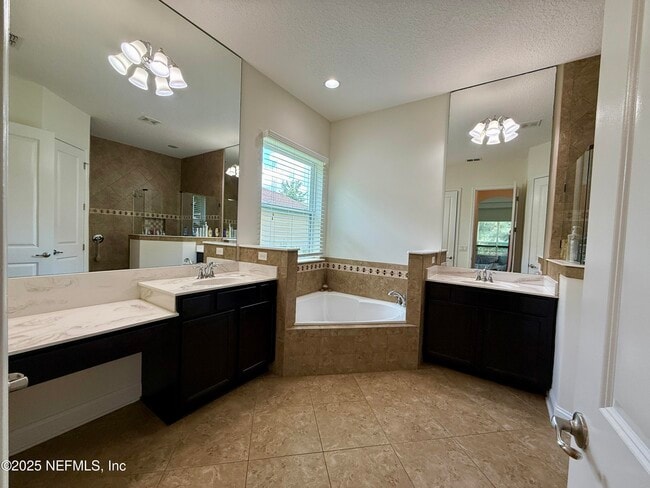 Building Photo - 1098 Spanish Bay Court