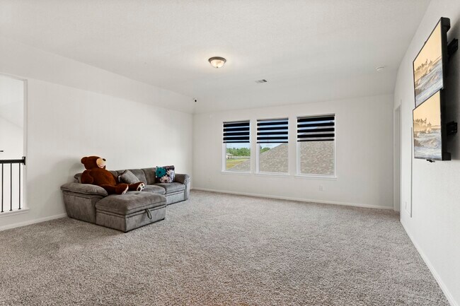 Building Photo - 413 Chardonnay Dr