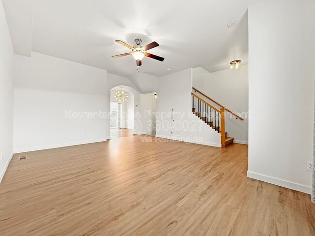 Building Photo - 8721 W Pine Valley Ln