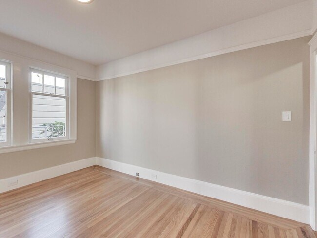 Building Photo - 159 Dolores St