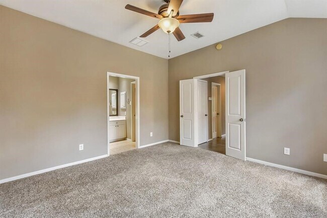 Building Photo - 80 Scarlet Woods Ct