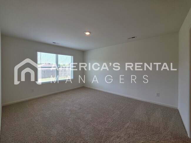 Building Photo - New Construction Home for Rent - With Privacy Fence!