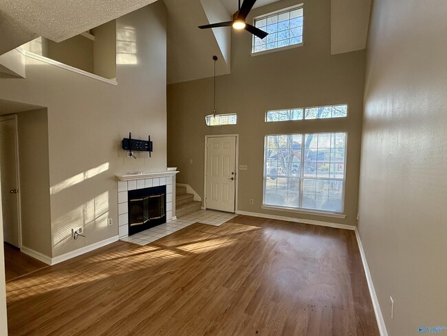 Building Photo - 109 Highwood Ct