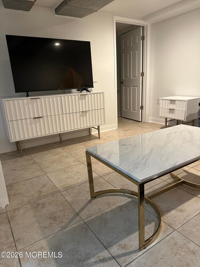 Building Photo - 175 Delaware Ave