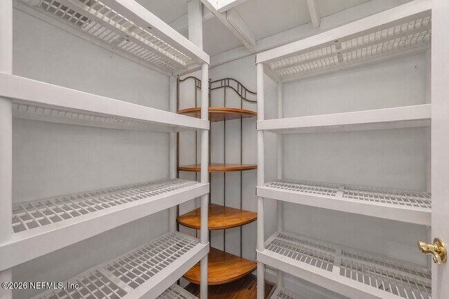 Building Photo - 8601 Beach Blvd