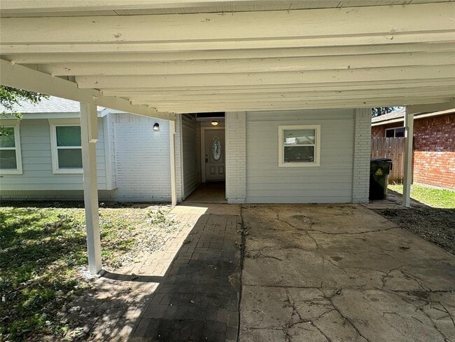 Building Photo - 4906 Caranchua Reef Dr