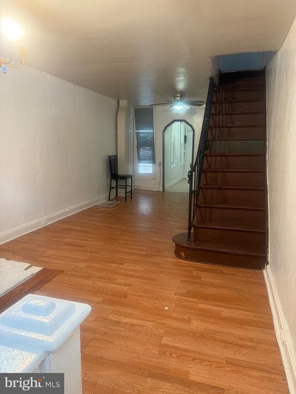 Primary Photo - 1227 W Saratoga St