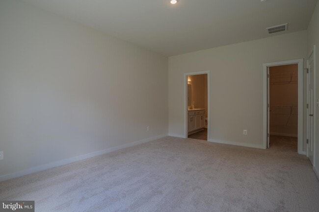 Building Photo - 79 Spatterdock Rd