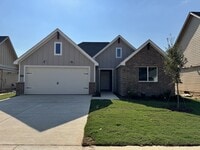 Building Photo - Beautiful BRAND NEW 4-Bedroom Home In Lind...