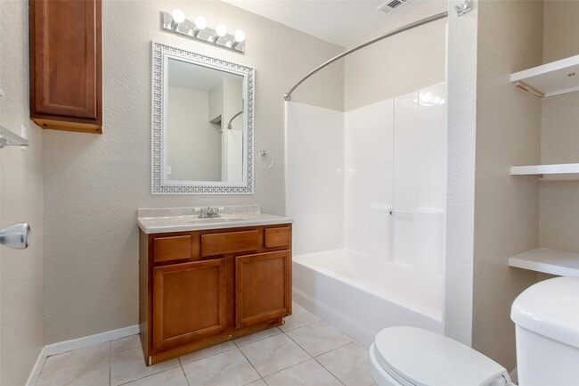 Building Photo - 111 S Henderson Ave