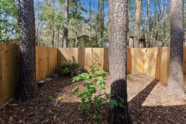 Building Photo - 6926 SW 45th Ave