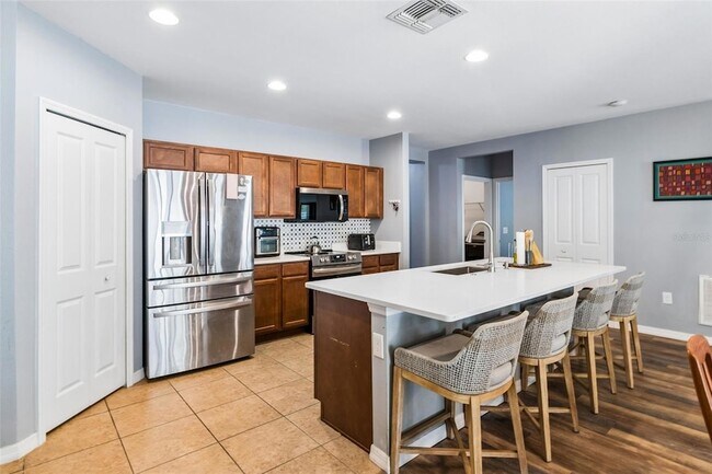 Building Photo - 107 Park Hurst Ln