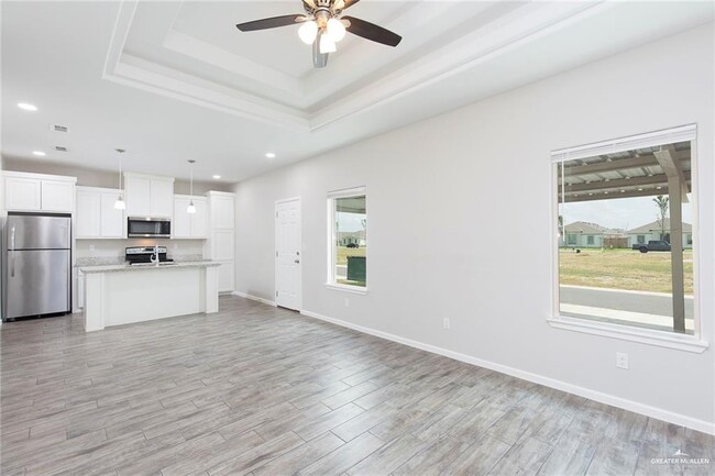 Building Photo - 5 Sandpiper Ave