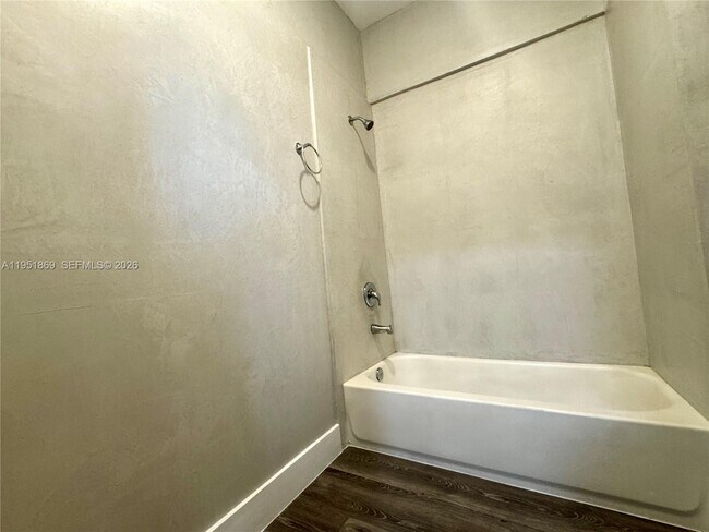 Building Photo - 4770 NW 23rd Ave