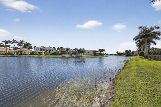 Building Photo - 2162 Stotesbury Way