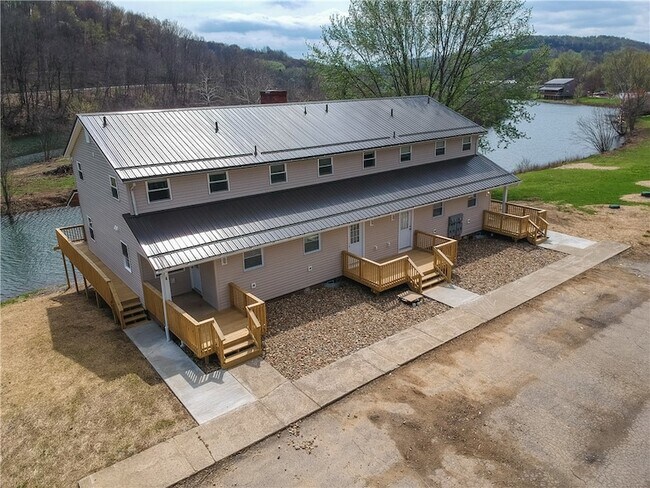 Building Photo - 153 Kathleen Dr