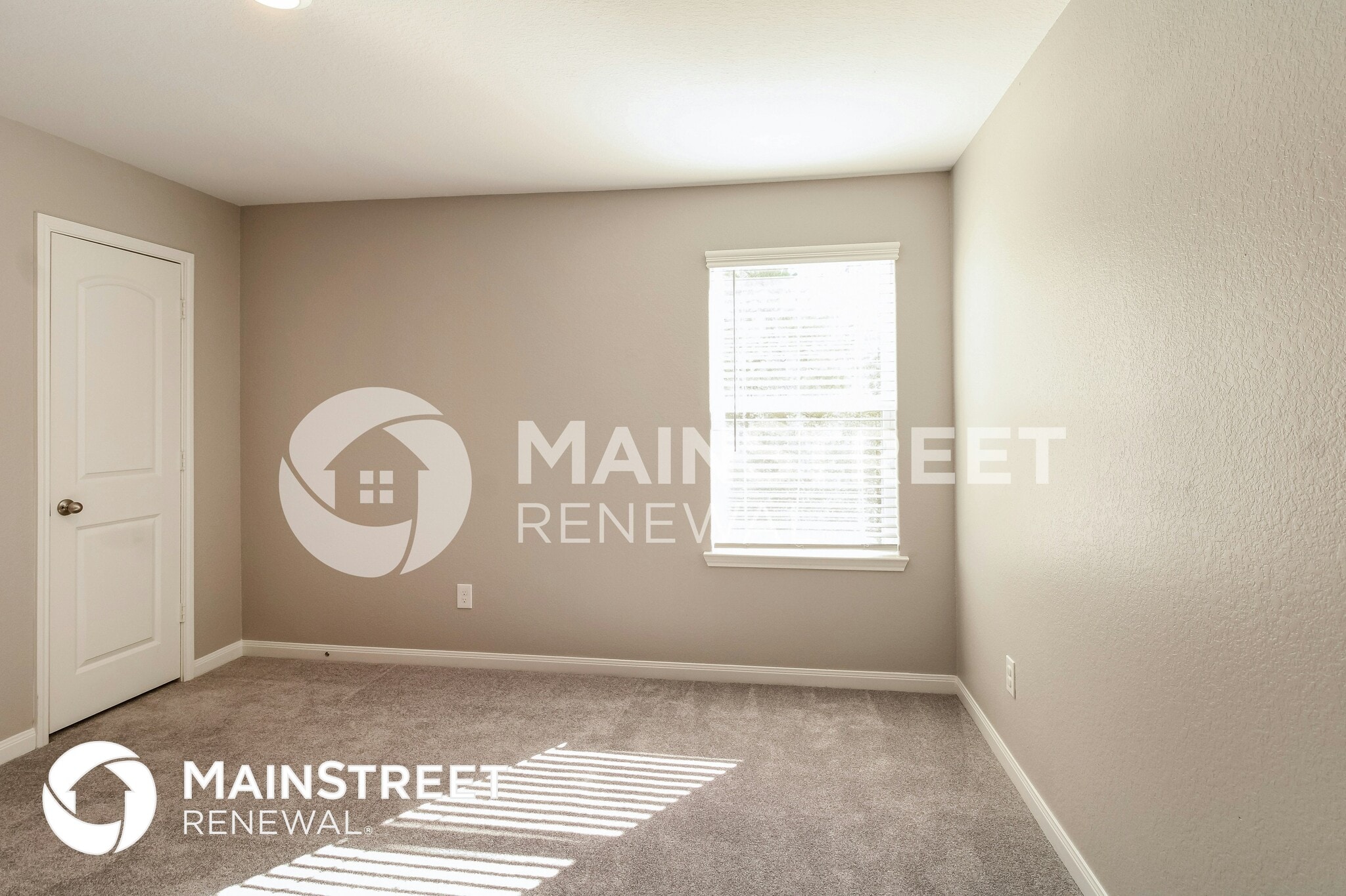 Building Photo - 23019 Bellini Dr