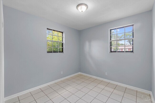 Building Photo - 7468 Brightwood St