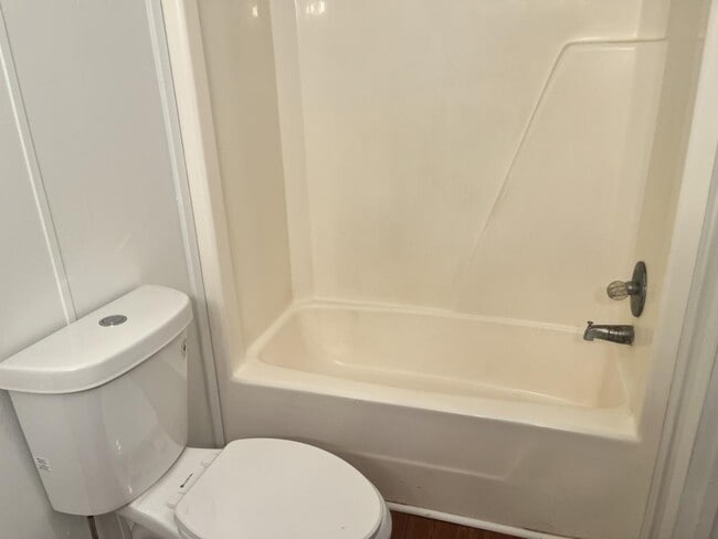 Building Photo - 4670 Calendula Ave