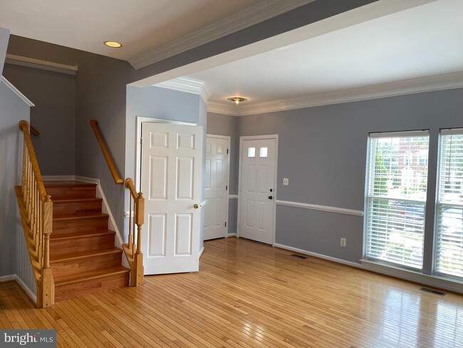 Building Photo - 11749 Batley Pl