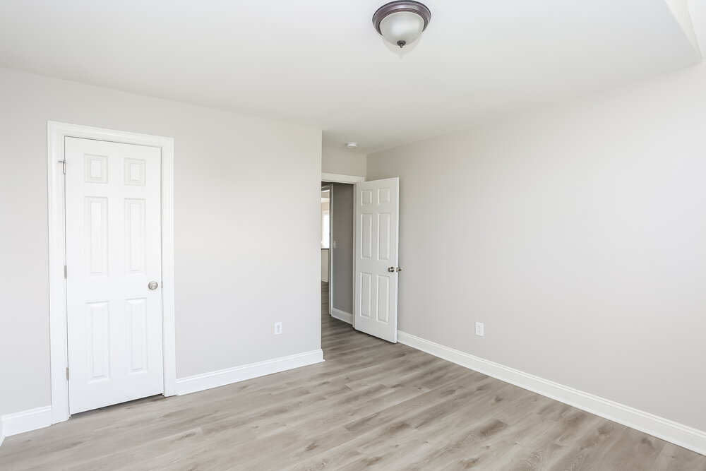 Building Photo - 503 Riverglen Dr NW