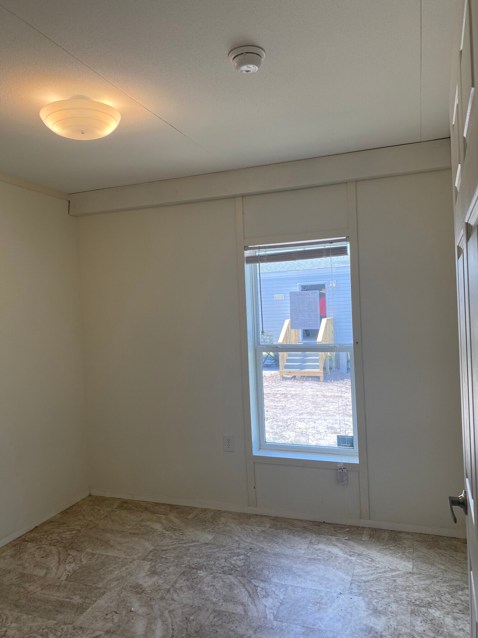 Building Photo - 17020 Meridian Blvd
