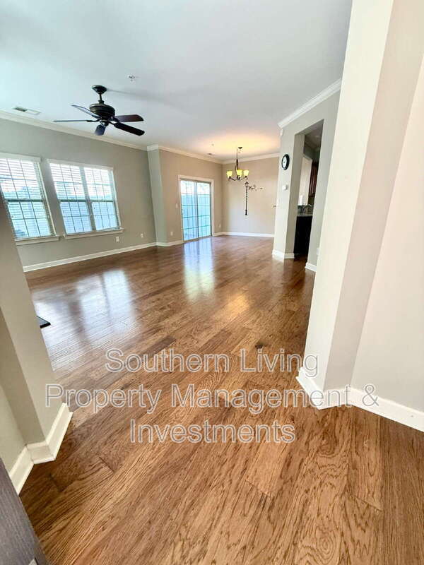 Building Photo - 11410 Felizzano Pl