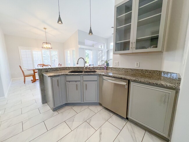 Building Photo - FURNISHED HOUSE - COTTONWOOD- DEL WEBB COTTONWOOD RANCH COMMUNITY