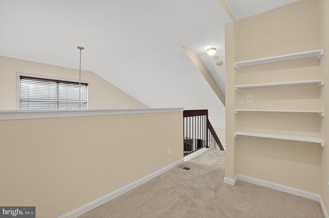 Building Photo - 5812 Orchard Hill Ct
