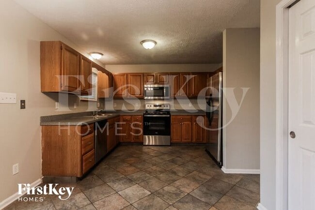 Building Photo - 7234 Camwell Dr