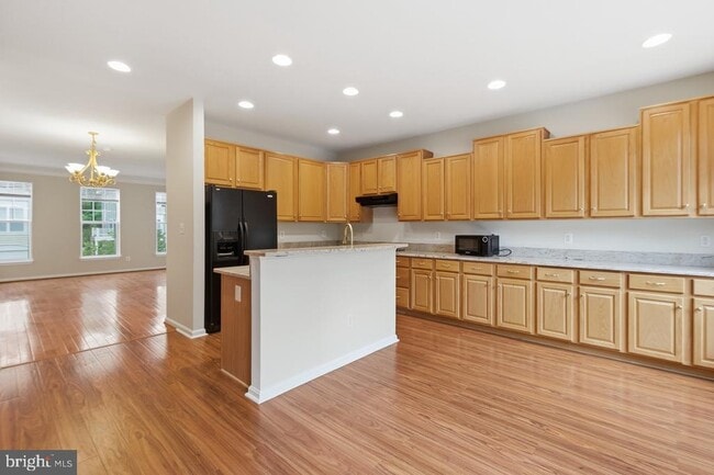 Building Photo - 8108 Dove Cottage Ct