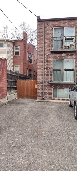 Building Photo - 1330 Elizabeth St