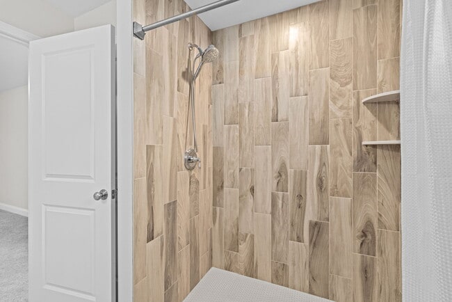 Building Photo - 145 Driftway