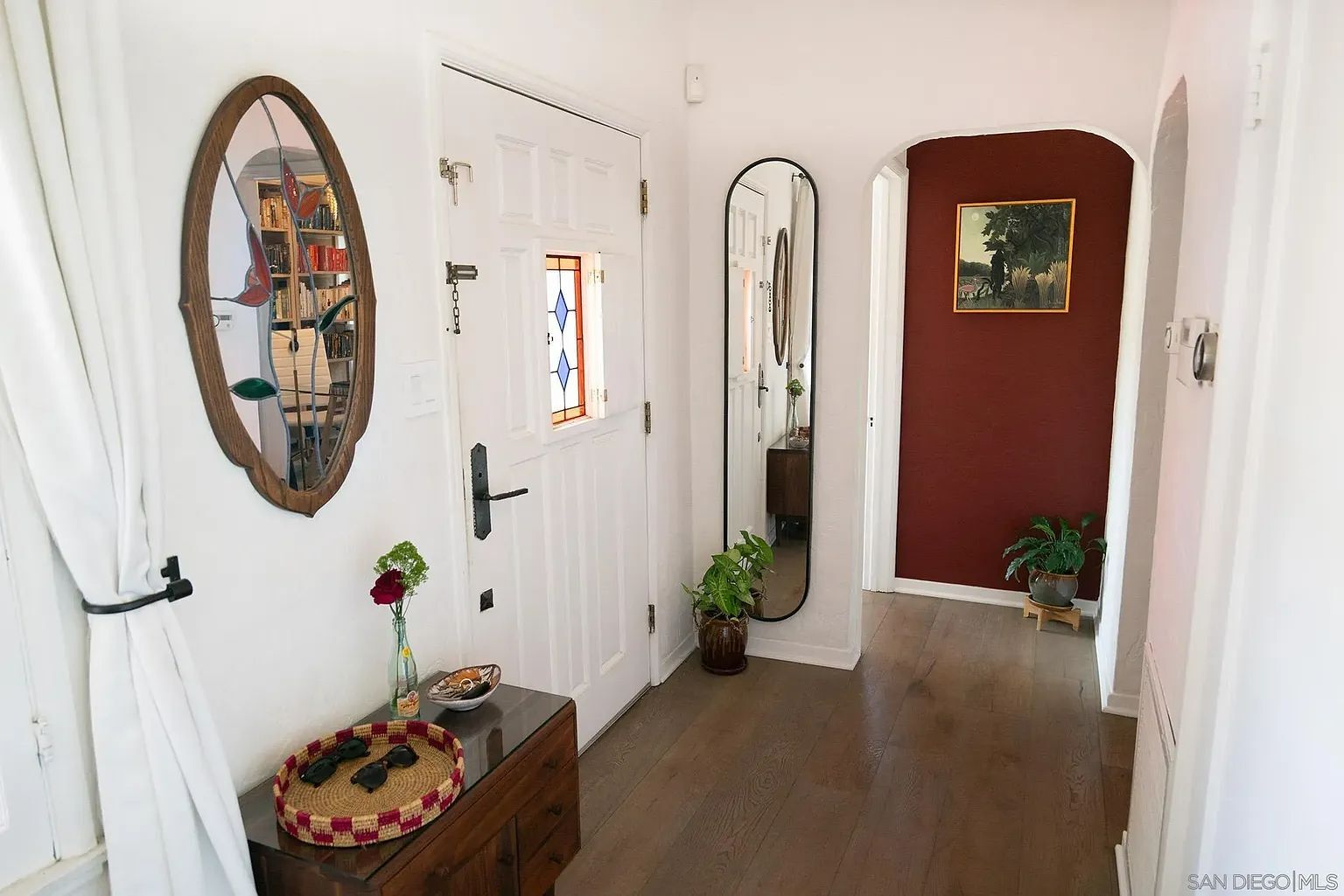 Building Photo - 2925 Graceland Way