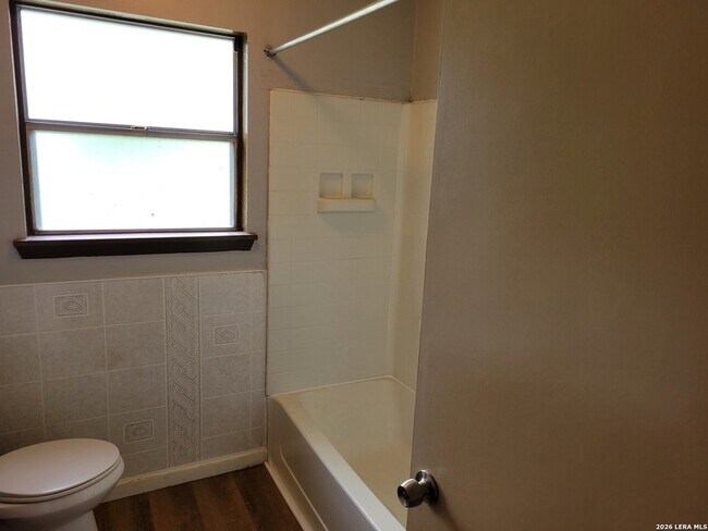 Building Photo - 5405 Borchers Dr