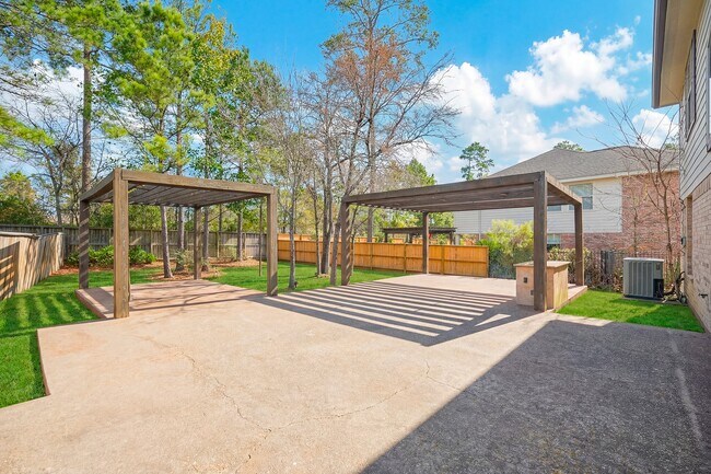 Building Photo - 42 Rocky Point Ct