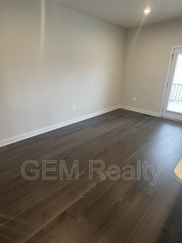 Building Photo - 1101 Rampart Dr