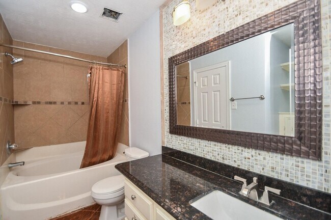 Building Photo - 21031 Stoney Haven Dr