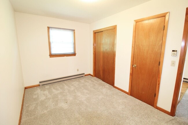 Building Photo - 1 bedroom apartment for rent!