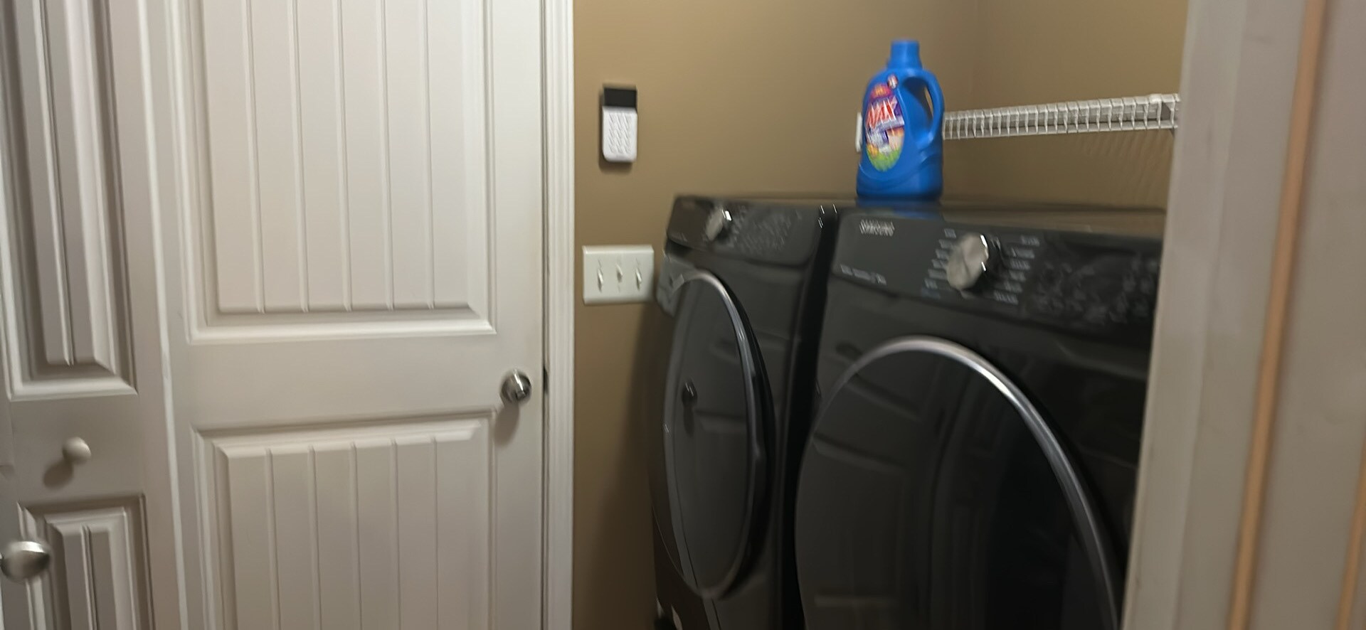 Building Photo - 2221 Trophy Trce