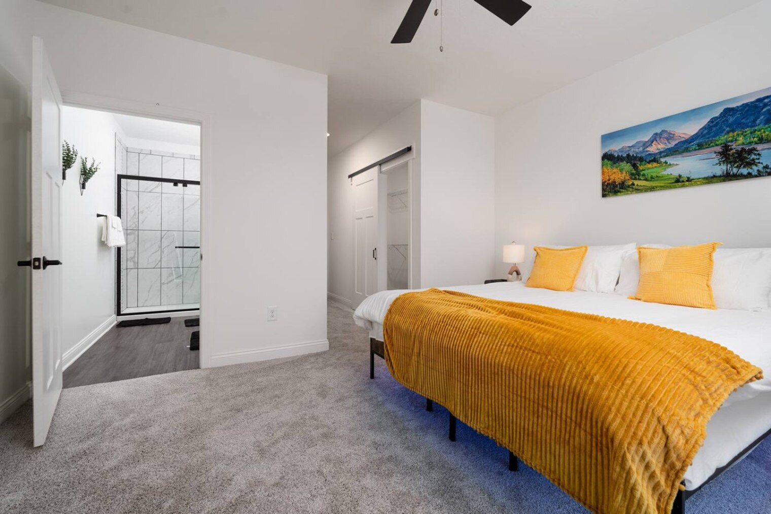 Building Photo - 5842 Leisure Ln